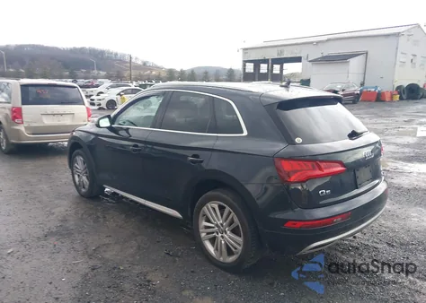 2018 Audi Q5 2.0T Tech Premium z USA, uszkodzony, nr VIN WA1BNAFY5J2174319